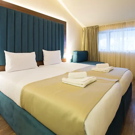 Marquise Garni Szálloda 4*